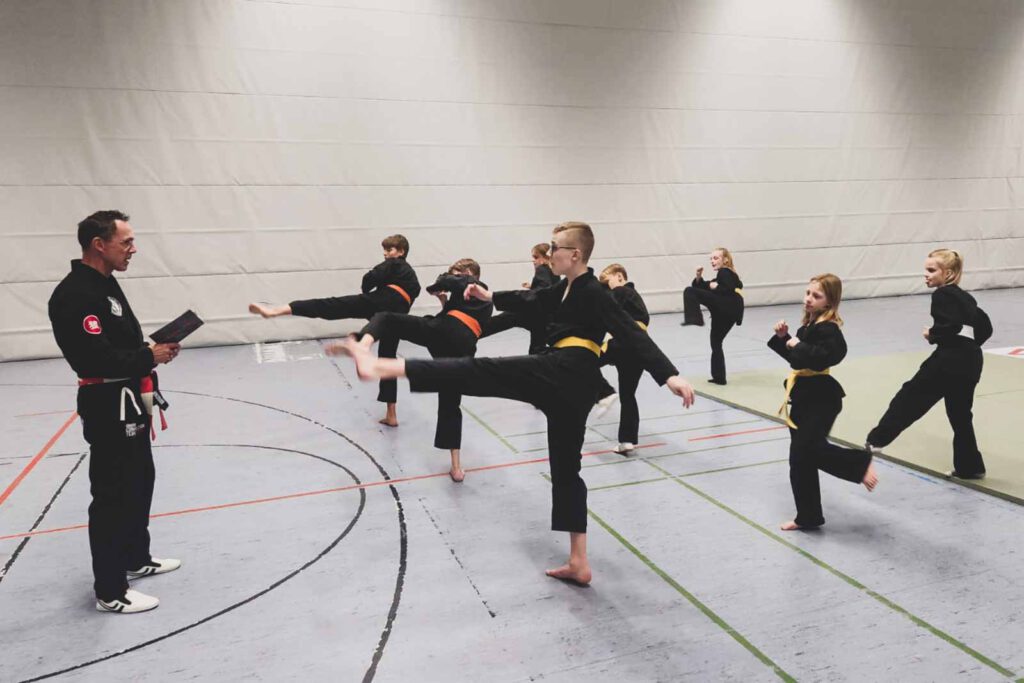 Kindertraining Tai Jitsu Kindertraining Tai Jitsu